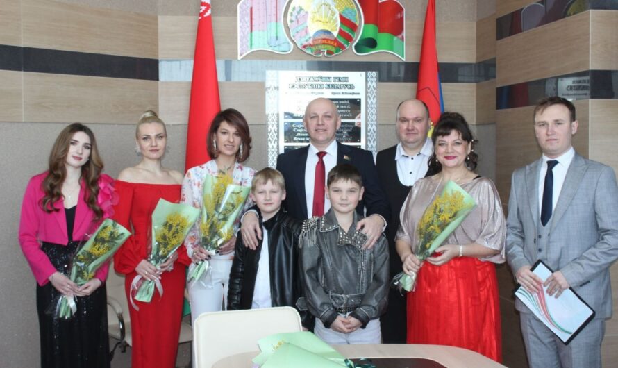 Концертная программа к Международному женскому дню 8 Марта